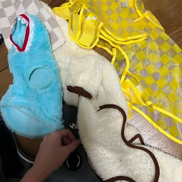 Small Dog Clothes Bundle - Picture 6 of 8